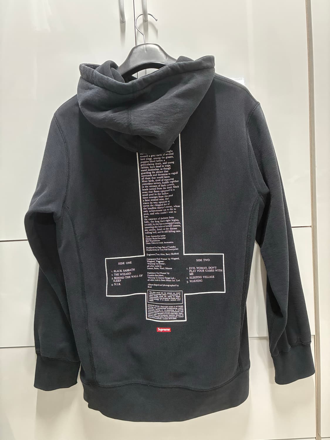 슈프림 블랙사바스 후드 L 상품이미지3