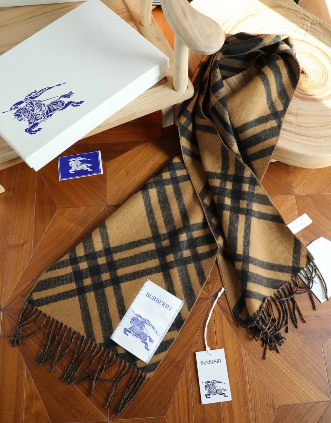 25FW버버리 캐시미어브라운 체크 머플러 남여공용 상품이미지6
