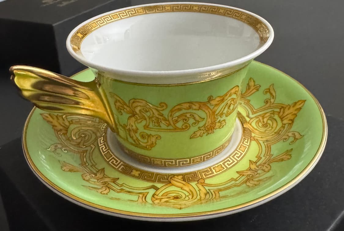 Versace x Rosenthal Gold Ivy Teacup & Sa 상품이미지9