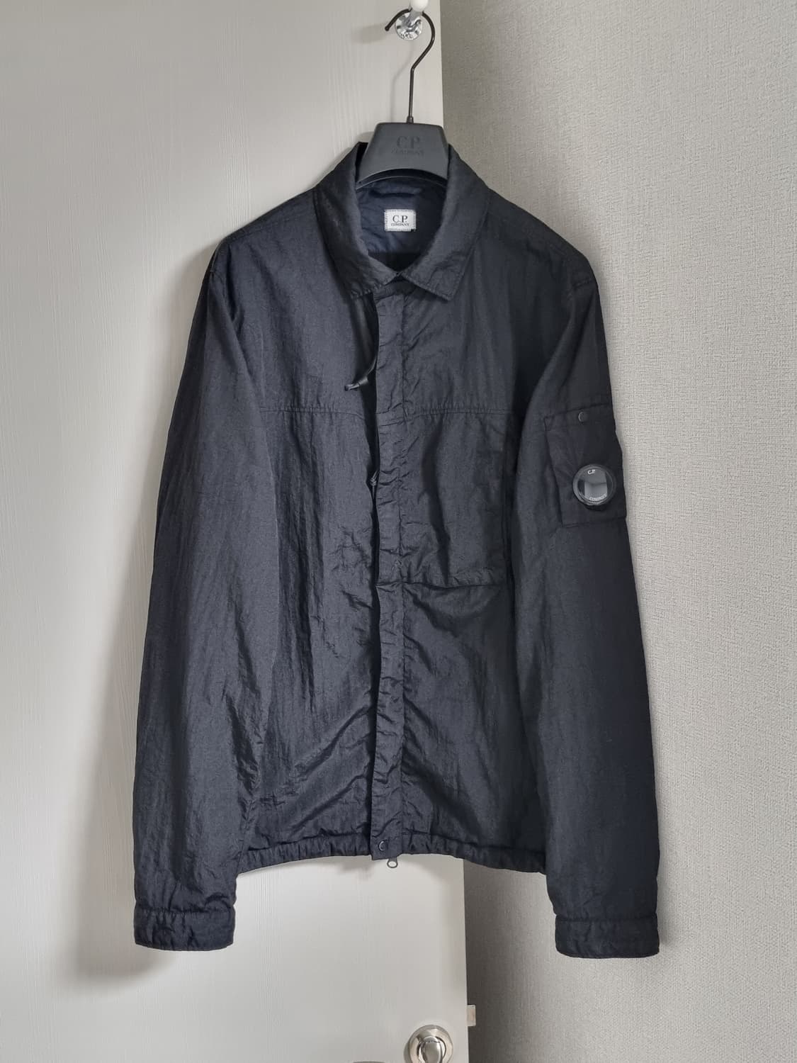 cp컴퍼니 나일론 오버셔츠 상품이미지1