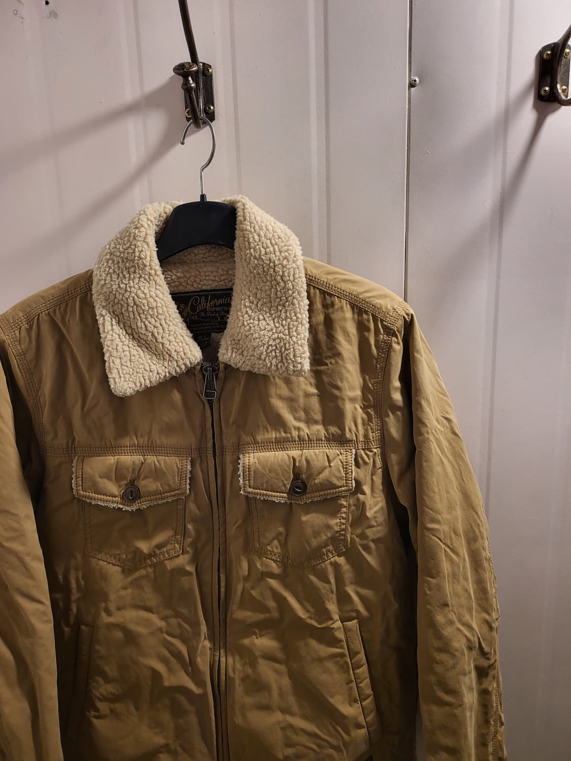 후아유캘리포니아 양털 트러커 자켓 상품이미지2