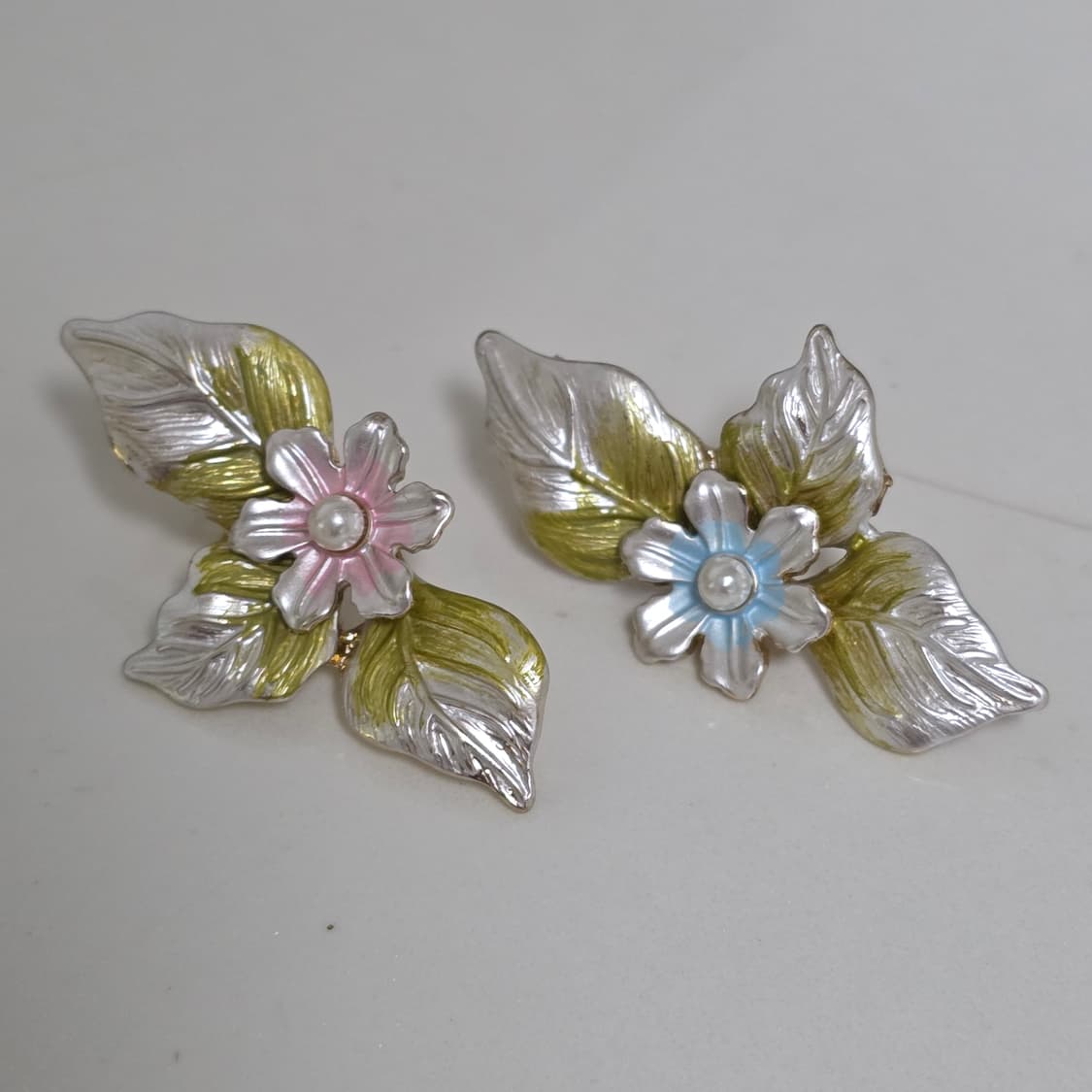 일본빈티지)자연모리걸 스즈코 플로럴 꽃잎 로맨틱 귀걸이 상품이미지2