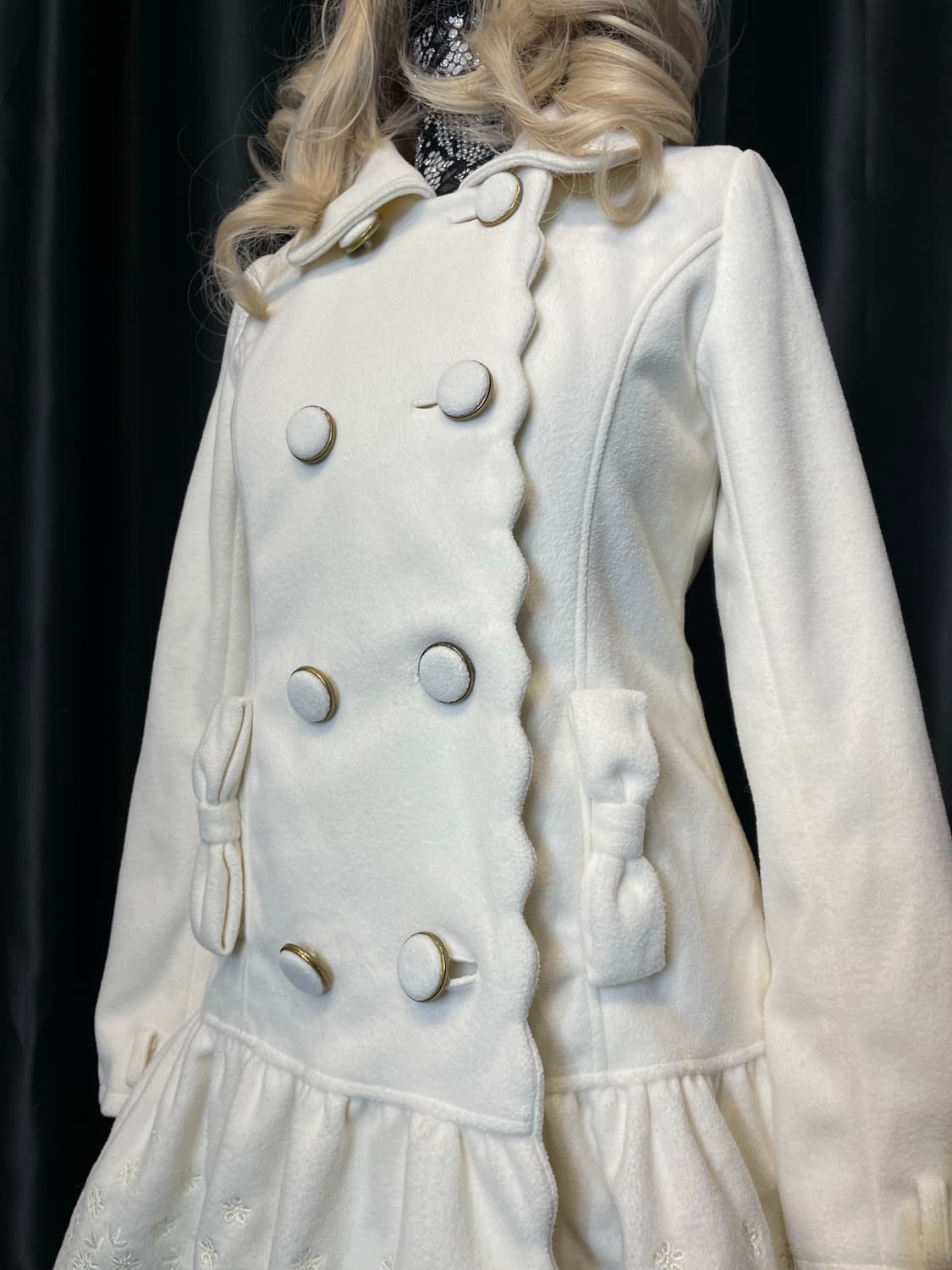 LIZLISA 리본 화이트 히메갸루 코트 상품이미지4