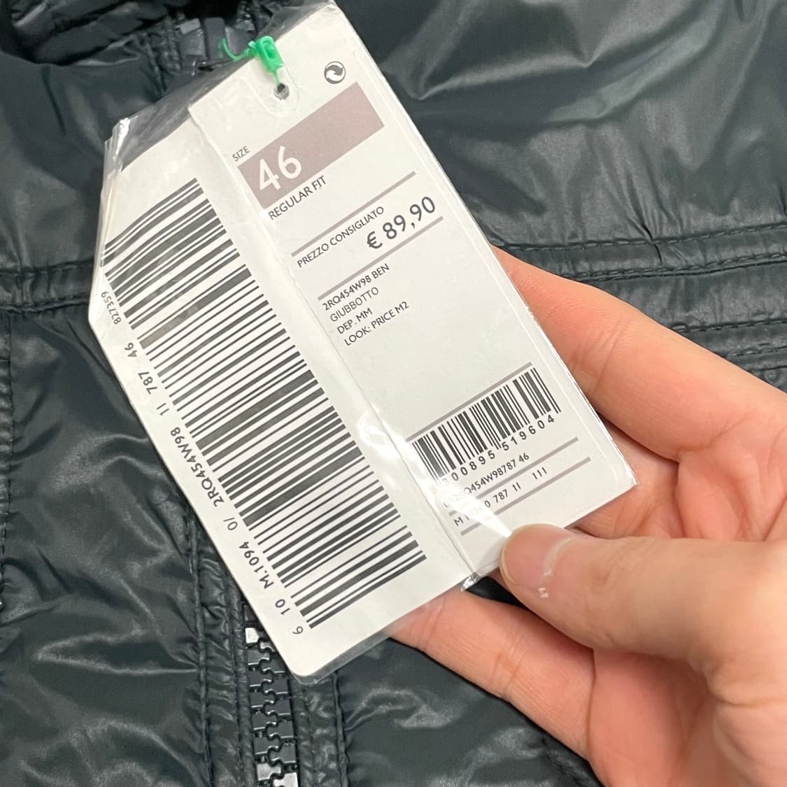  (택있는 새상품)베네통 다크그린 푸퍼자켓 사이즈46 상품이미지3