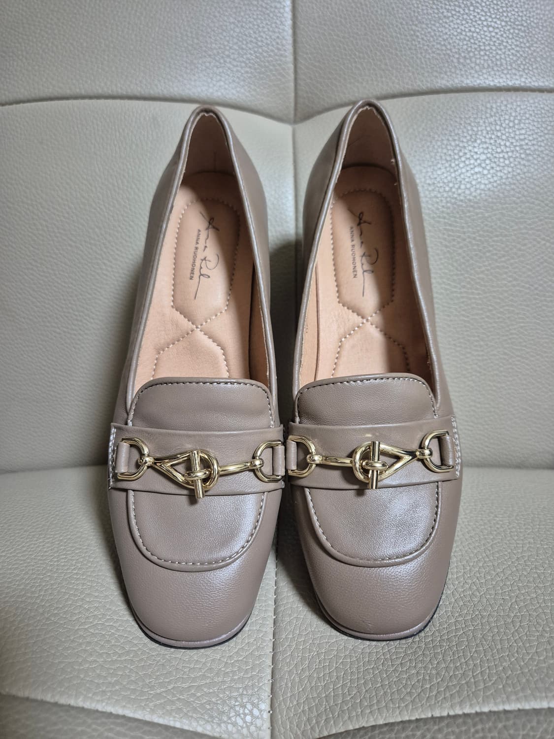 안나루호넨 홀스빗 로퍼 상품이미지2