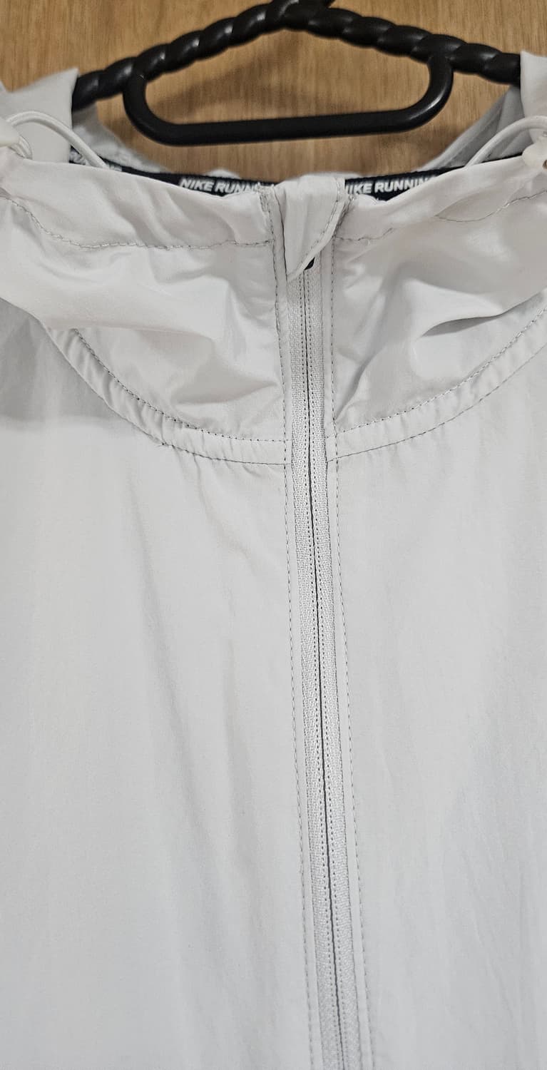 나이키 리펠 와일드 런 마일러 자켓 상품이미지4