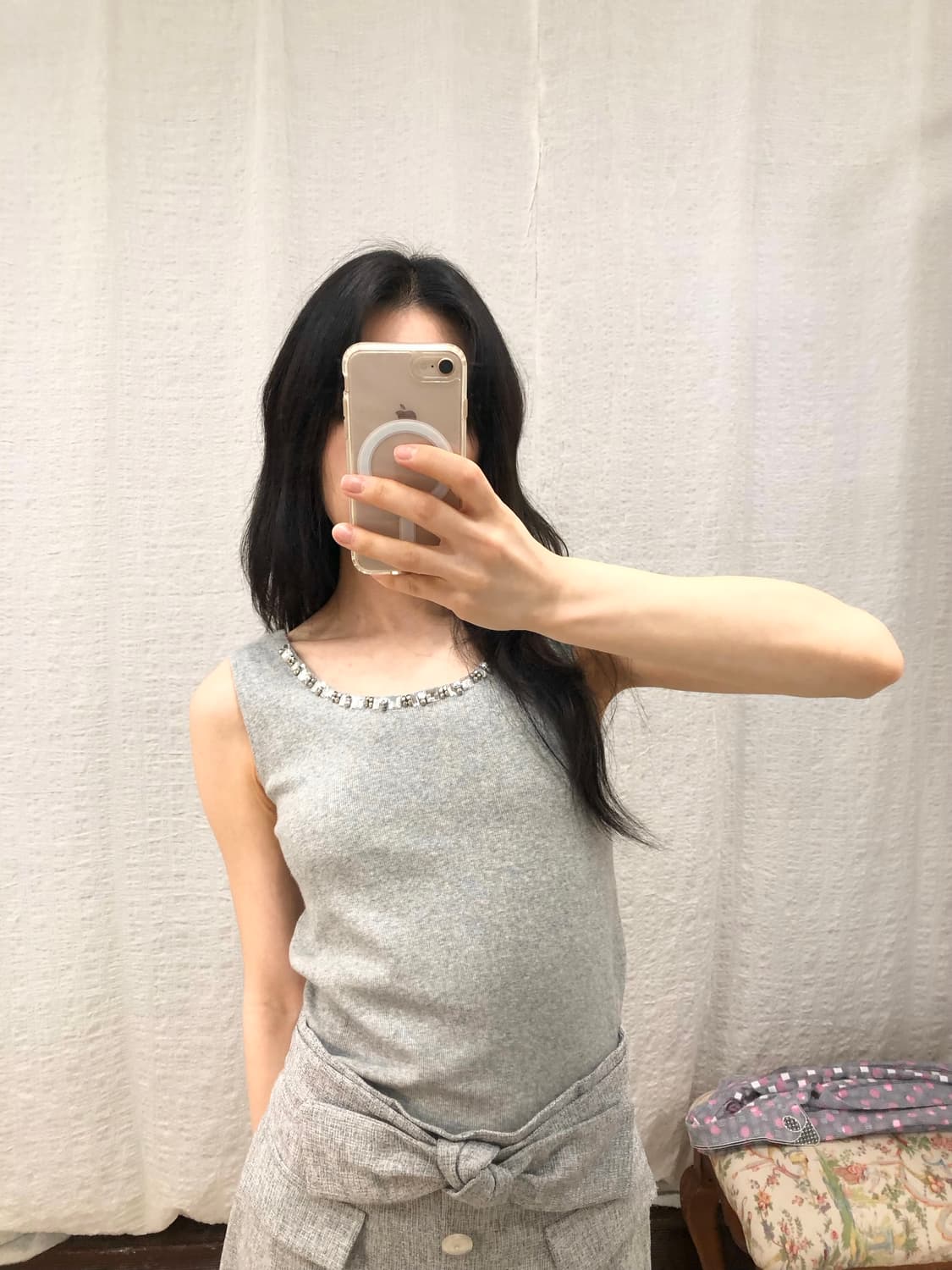 Beads detail grey sleeveless 상품이미지1