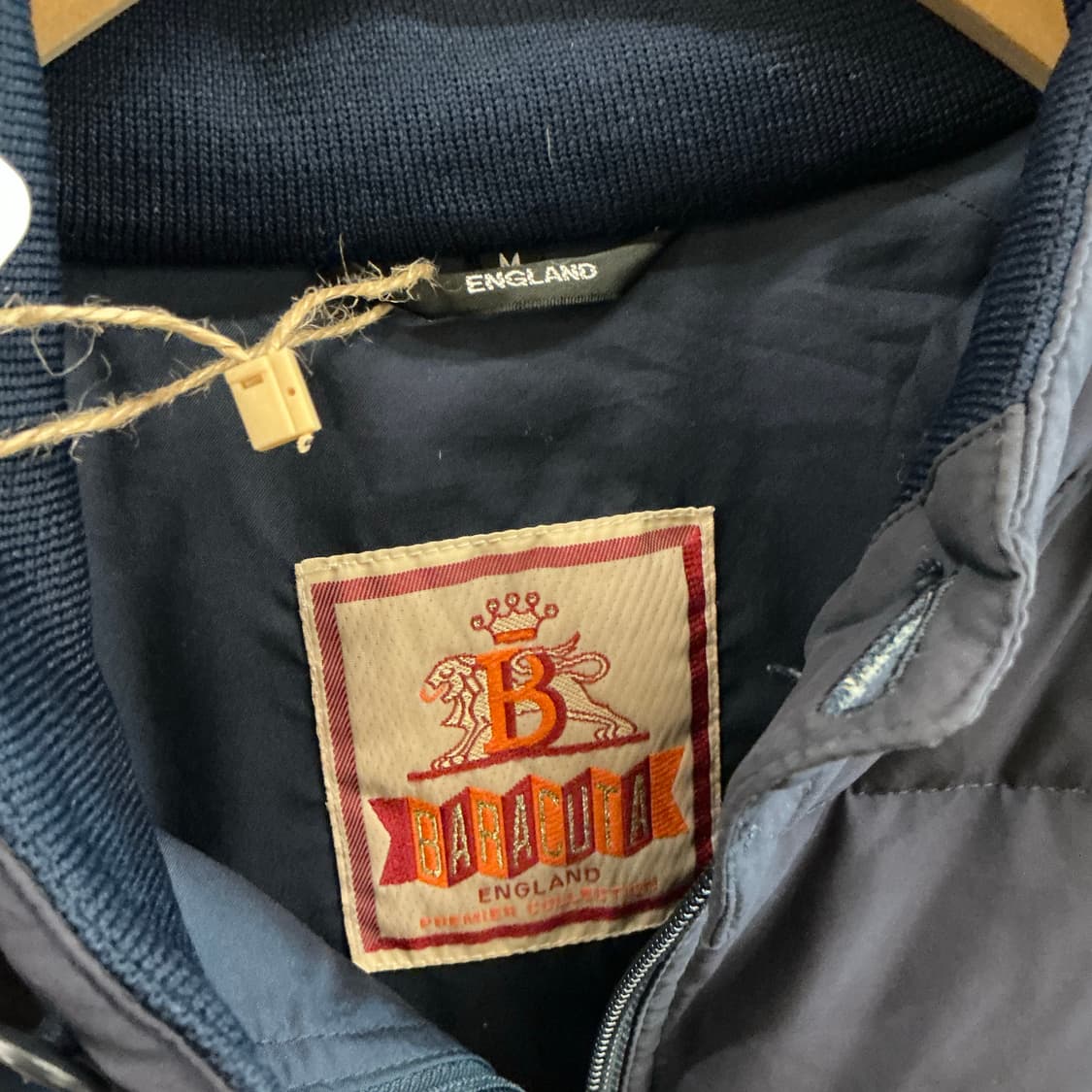 바라쿠타 다운자켓 상품이미지2