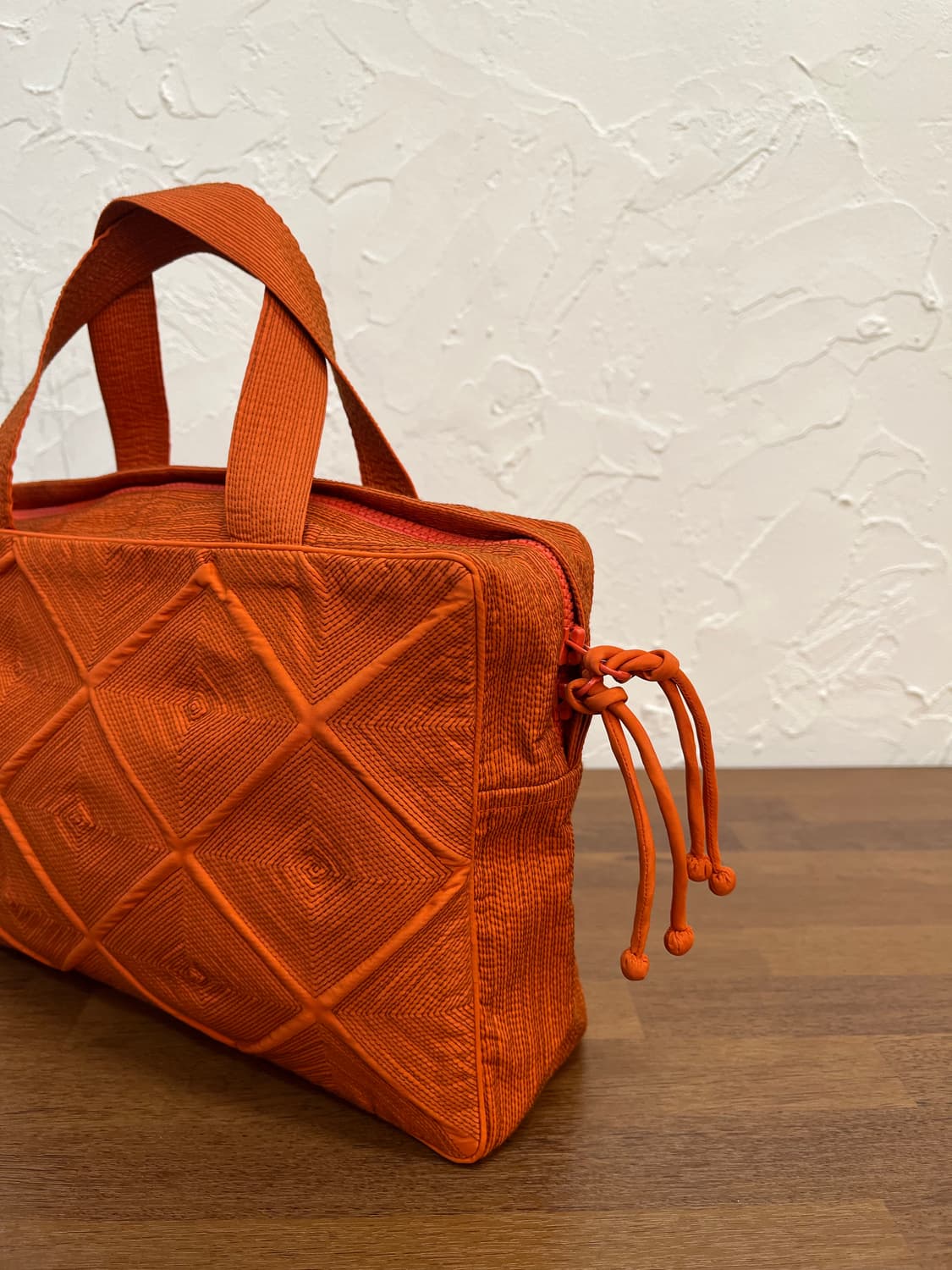 이세이 미야케 타마샤 스티치 핸드백 상품이미지3