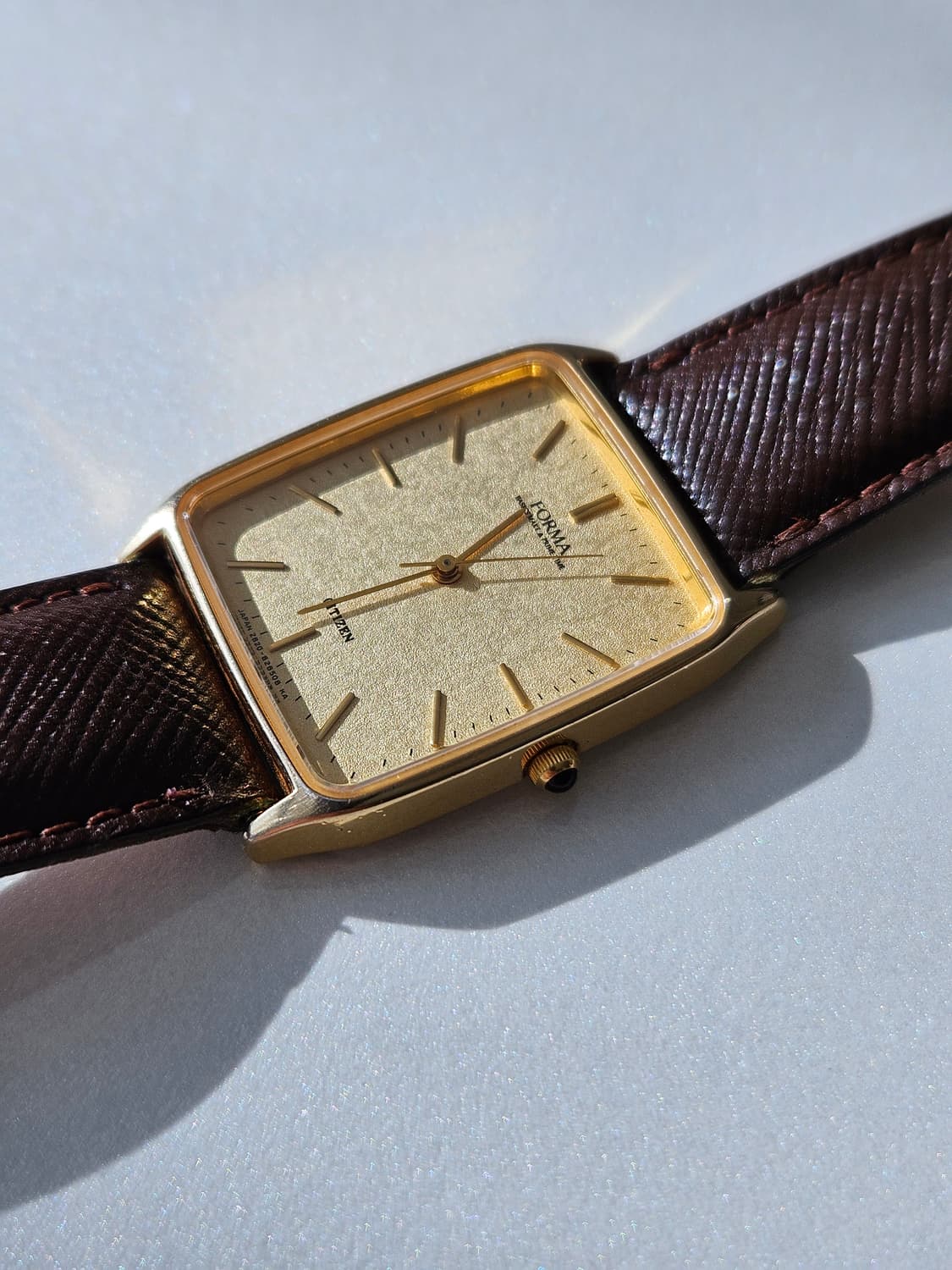 시티즌 FORMA 금장 가죽 시계 상품이미지4