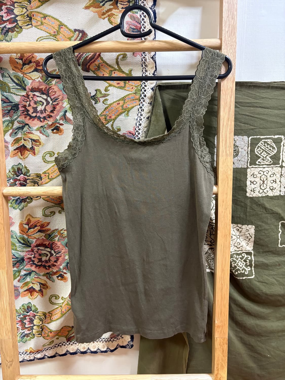 H&m 히피 모리 카키 레이스 나시  상품이미지4