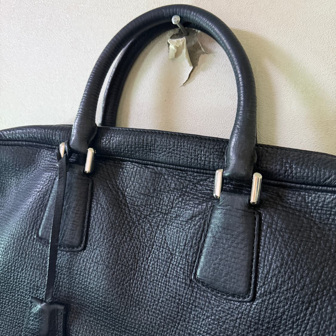 발리 버클로고 통가죽 브리프케이스 서류가방 토트 상품이미지1