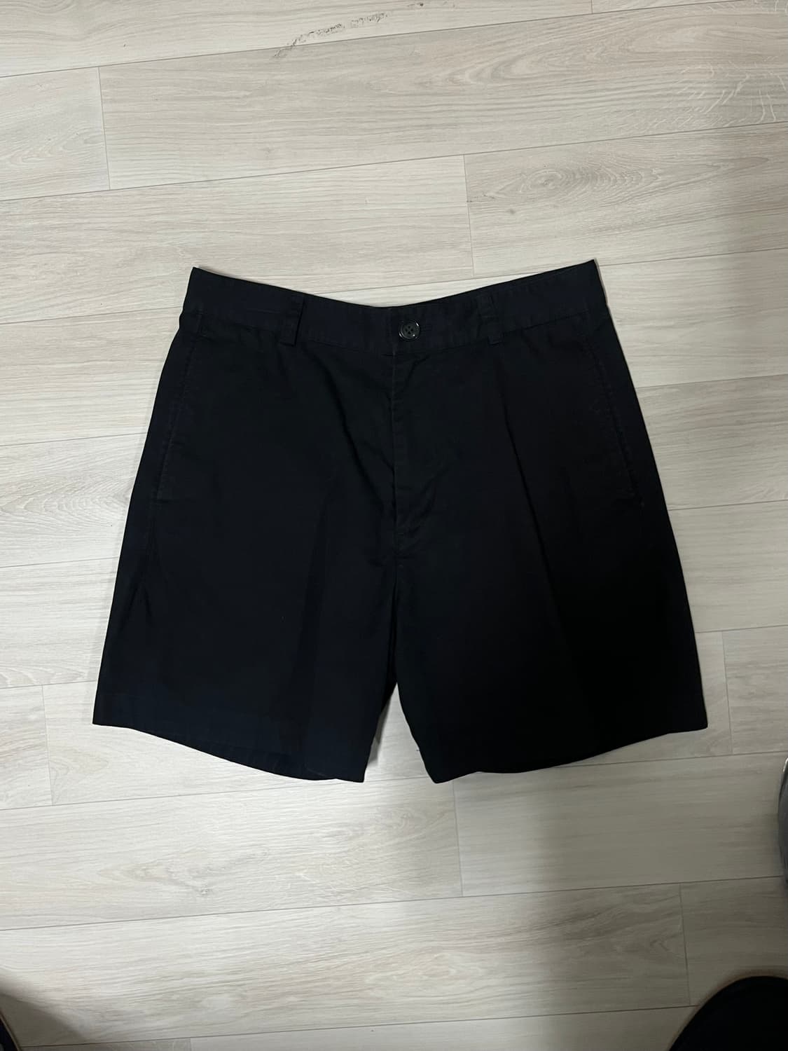 COS 코튼 4부 쇼츠 상품이미지1