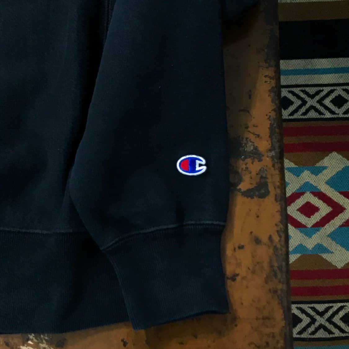 챔피온 리버스위브 에이징 블랙 맨투맨 남성 102 여성 프리사이즈 상품이미지4