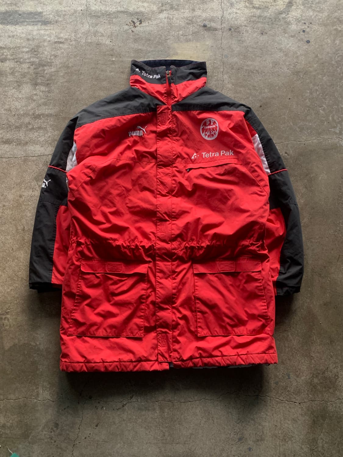 1995/96 푸마 아인트라흐트 프랑크푸르트 벤치 파카 상품이미지1