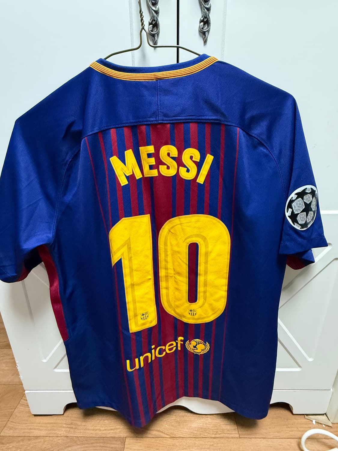 17/18 바르셀로나 메시 유니폼 상품이미지2
