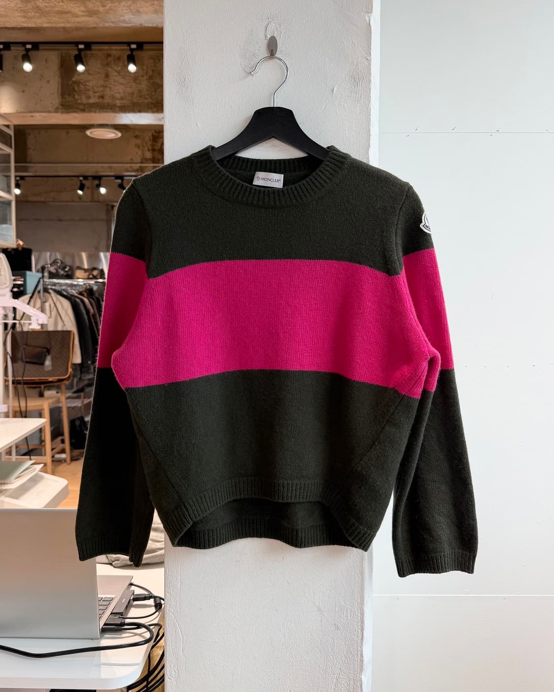 몽클레르 카키 핑크 스트라이프 울 니트 상품이미지2