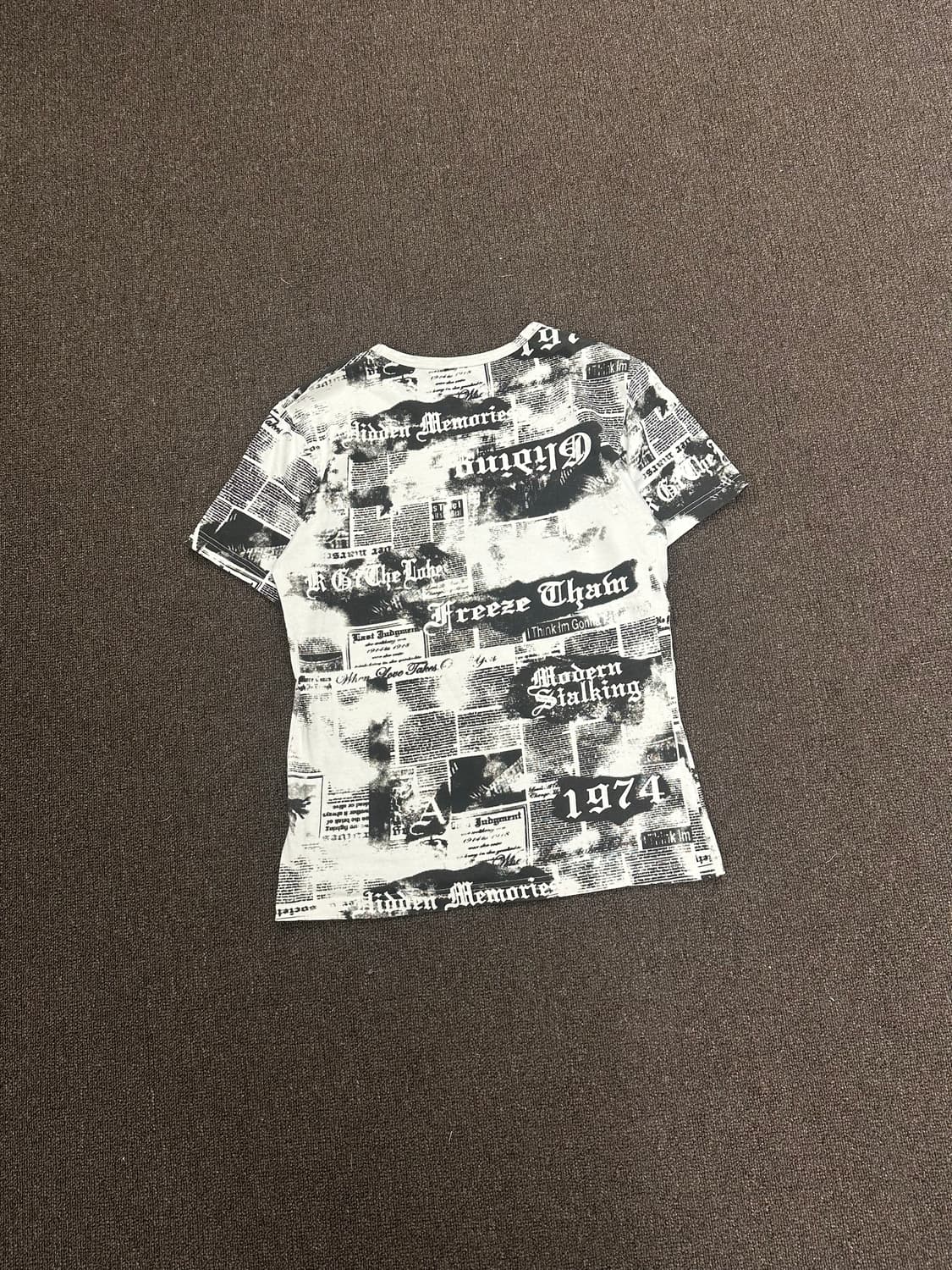 L)In The Attic 빈티지 여성 펑크 프린팅 반팔 티셔츠 상품이미지6