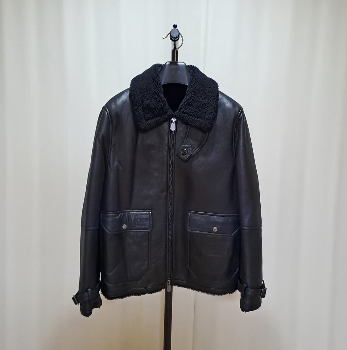 (택포) 다니엘크래뮤 양가죽 양털 블랙 무스탕 100 A912 상품이미지1