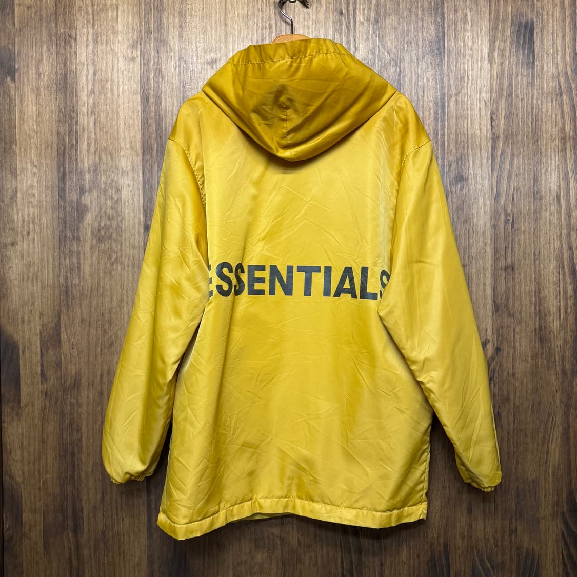 FEAR OF GOD ESSENTIAL windbreaker jacket 상품이미지3