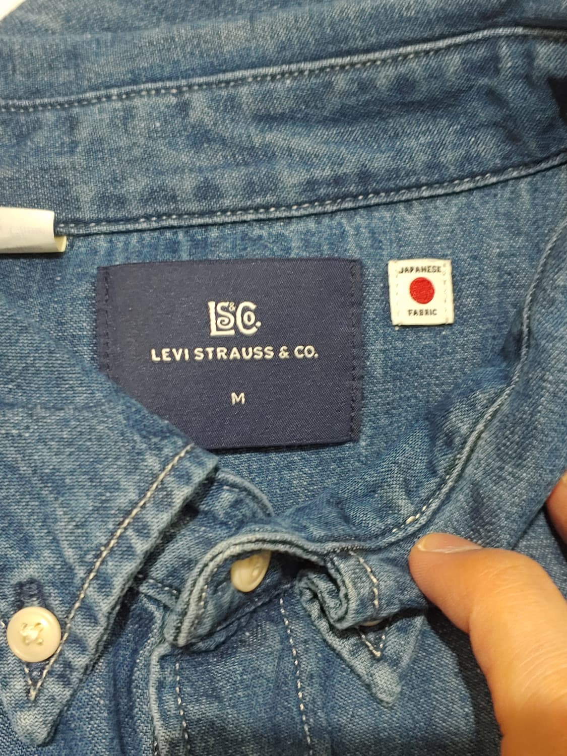 리바이스 블루탭 릴렉스드 버튼 업 셔츠 상품이미지4