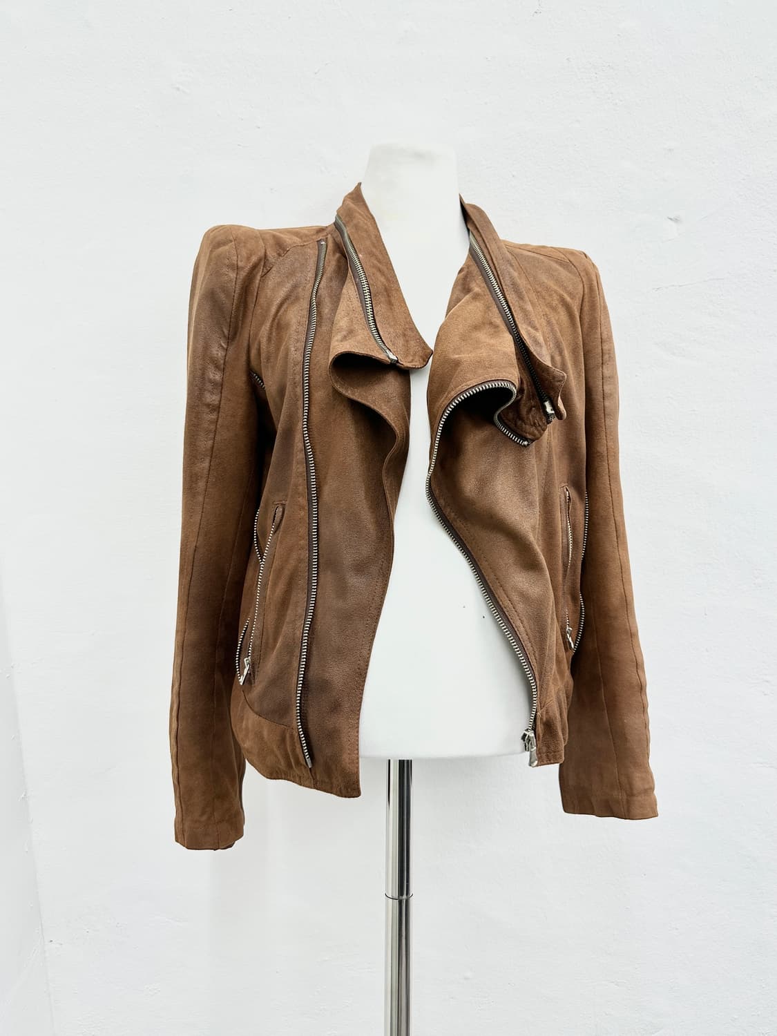 Brown suede drape zipper detail jacket 상품이미지2