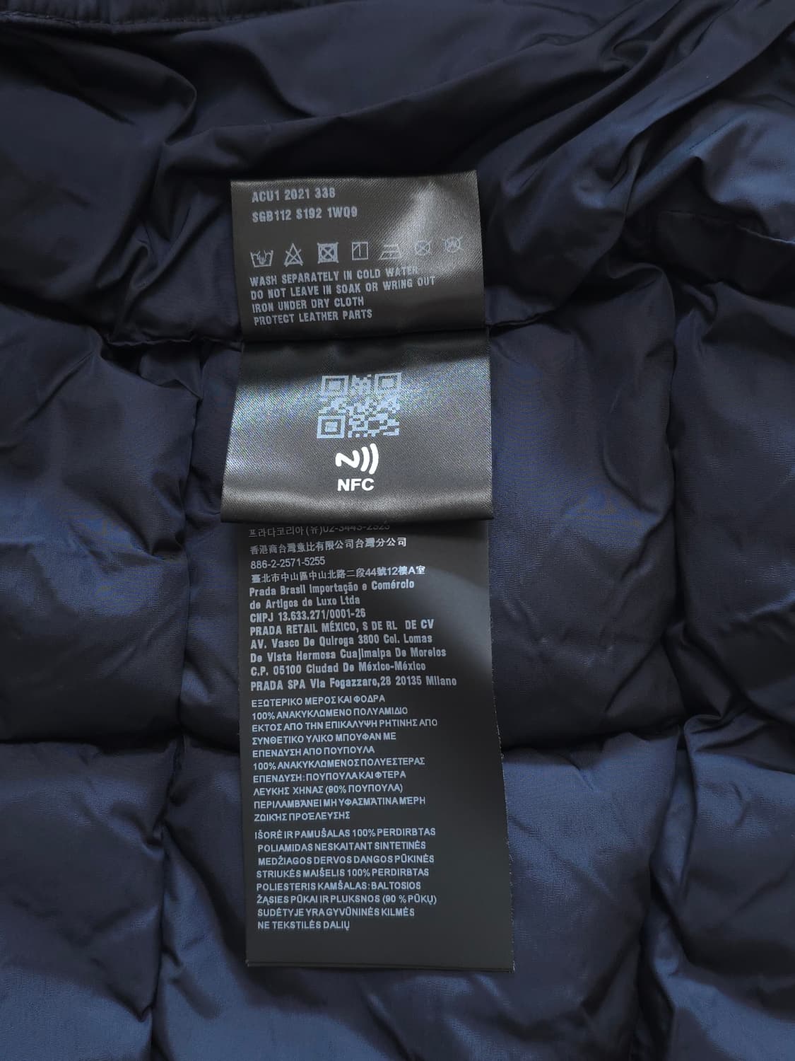 [52] 프라다 리나일론 숏패딩 다크 네이비(SGB112) 상품이미지8