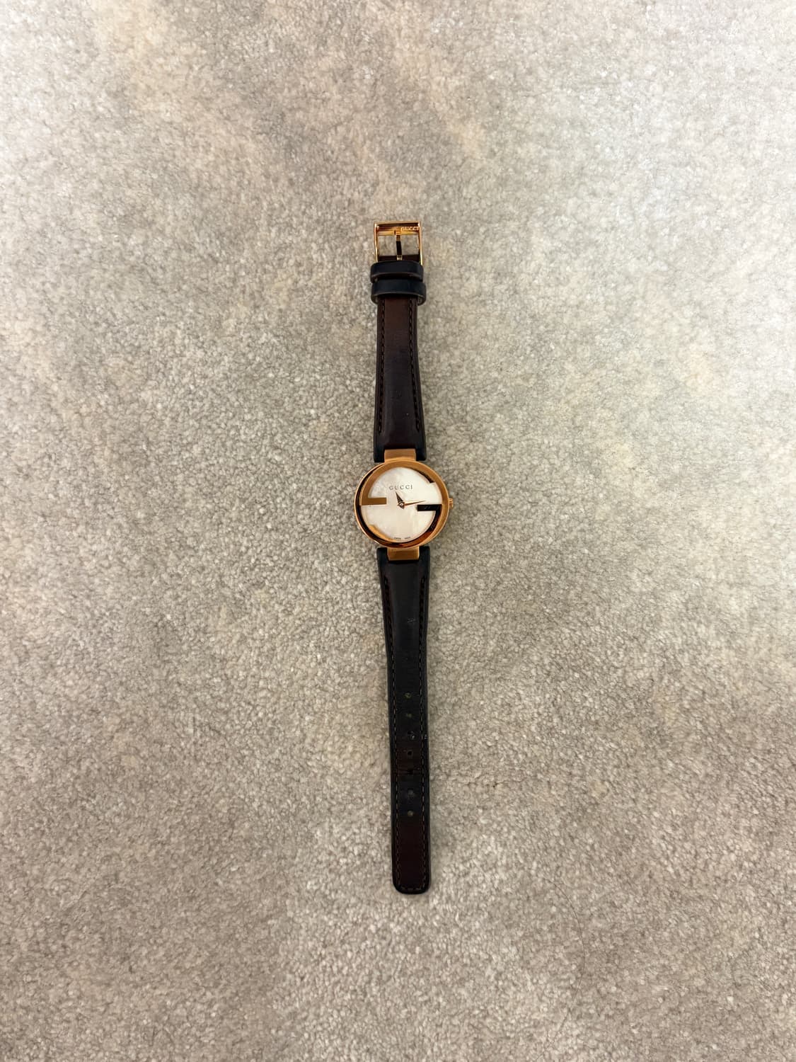 구찌 인터로킹 G (Ref. 133.5) 상품이미지1