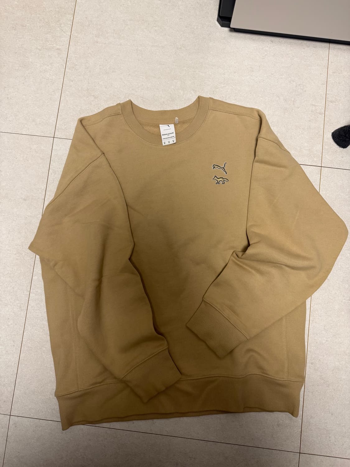 푸마 메종키츠네 맨투맨 상품이미지2