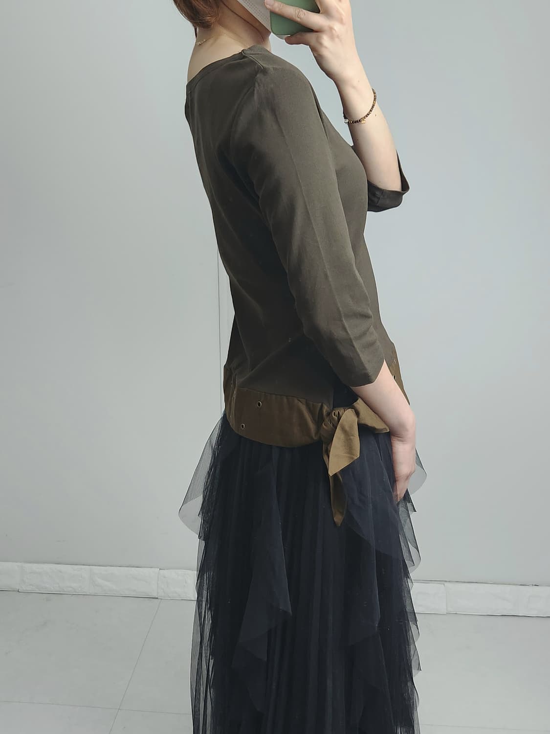 보트넥 아일렛 롱슬리브 상품이미지3