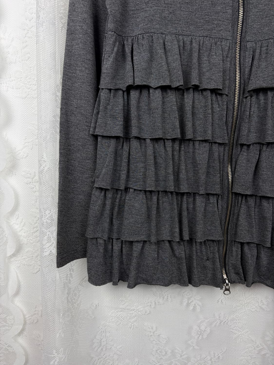 Cancan Tiered Hoodie Zip-Up 상품이미지3