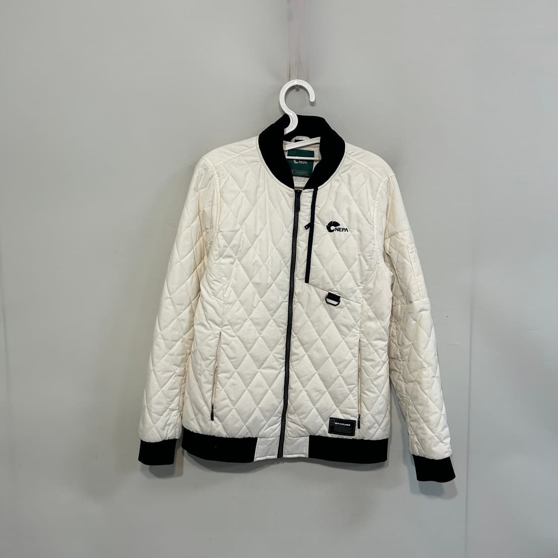 네파 여성 경량 패딩 95 화이트 상품이미지1