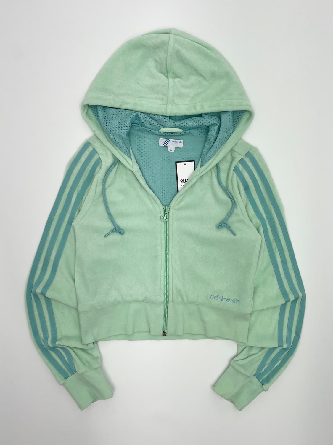 아디다스 크롭 후드집업 상품이미지1