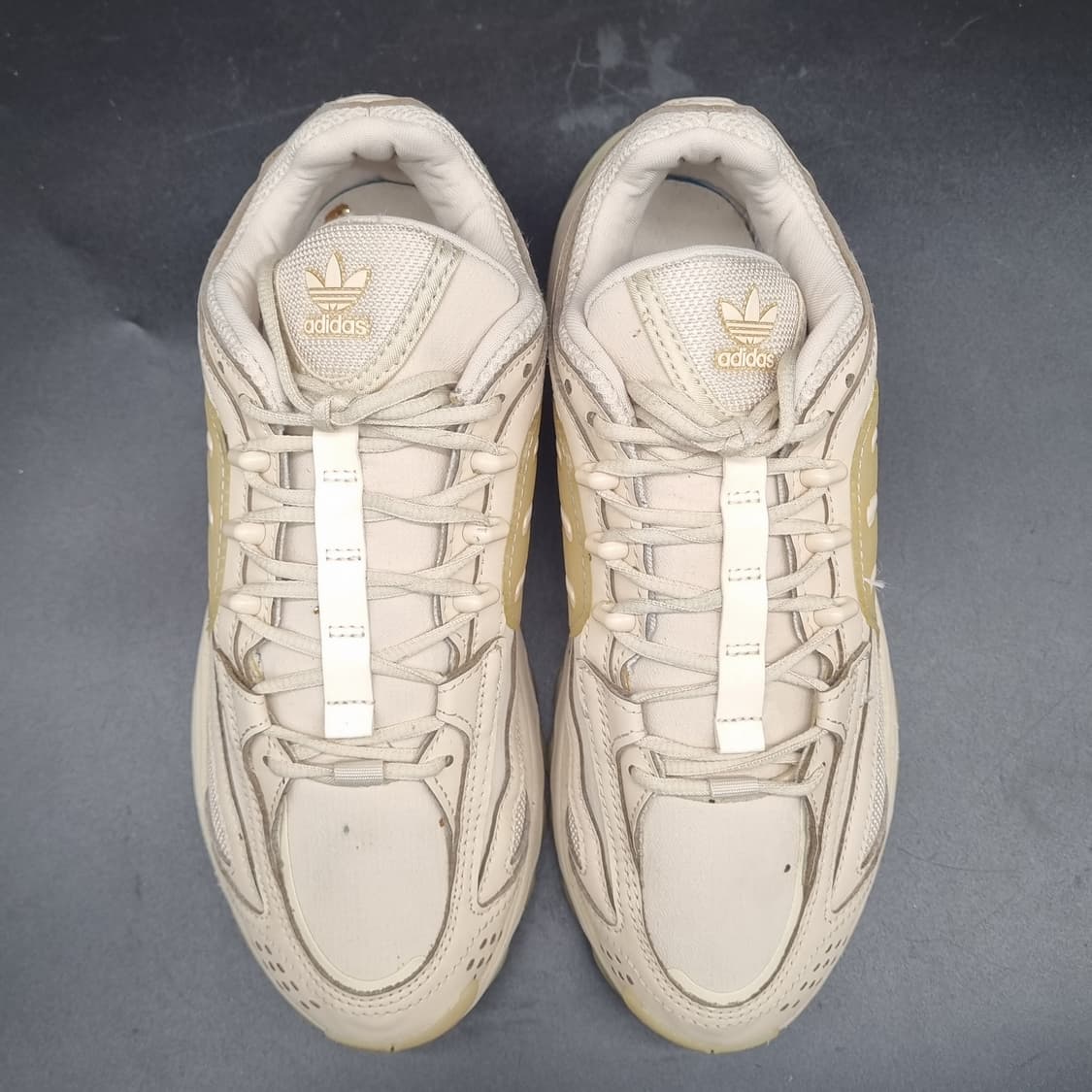 아디다스 더시아 여성운동화235 상품이미지2