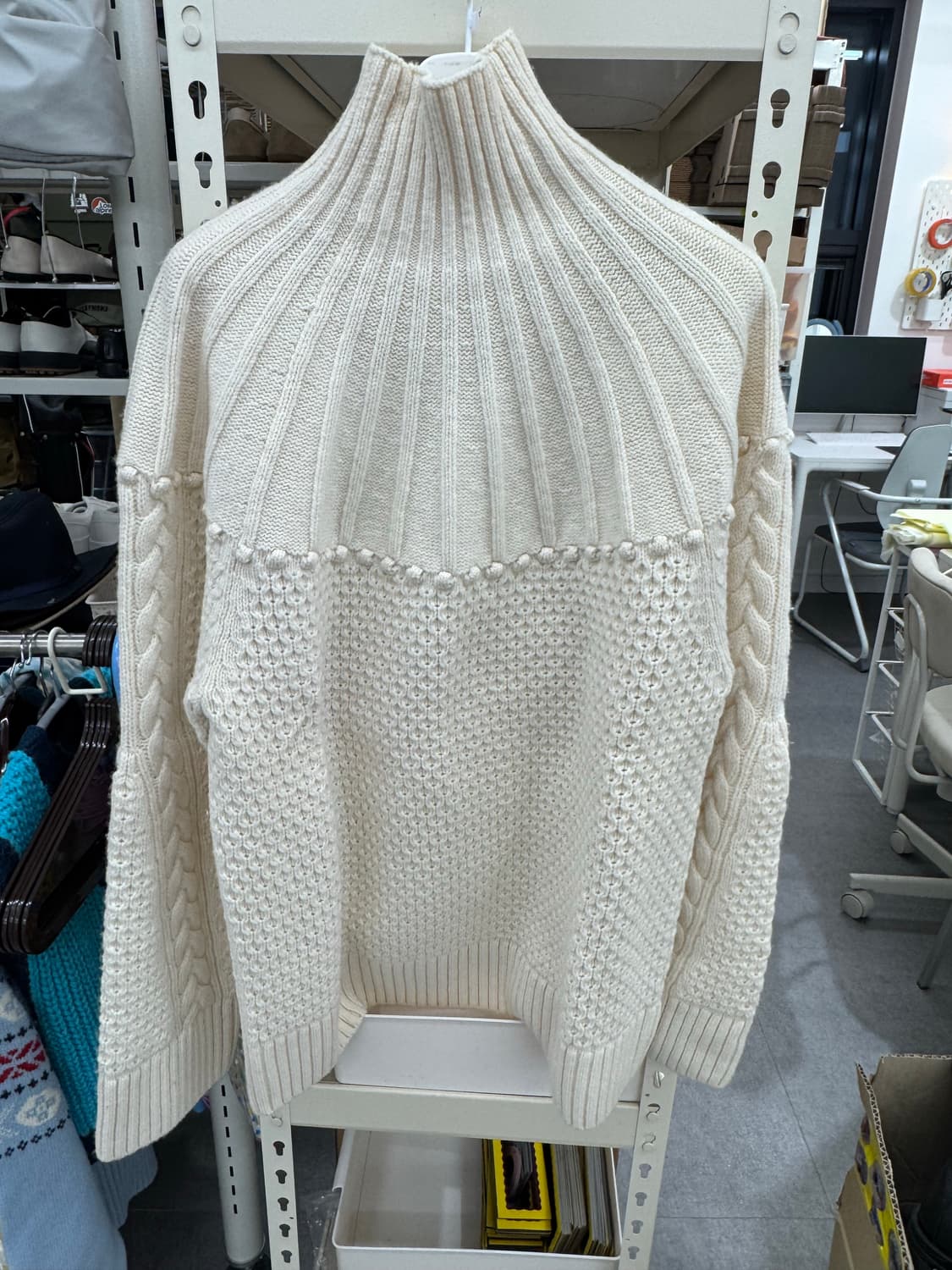 아르켓 터틀넥 니트 xs 상품이미지1