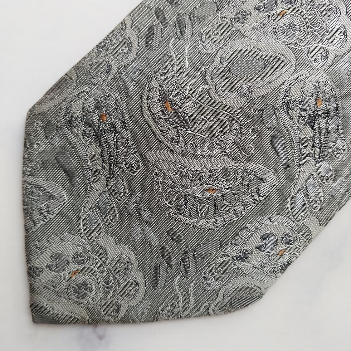 레노마 그레이 페이즐리 자카드 넥타이 8.8cm A+등급 K2443 상품이미지7