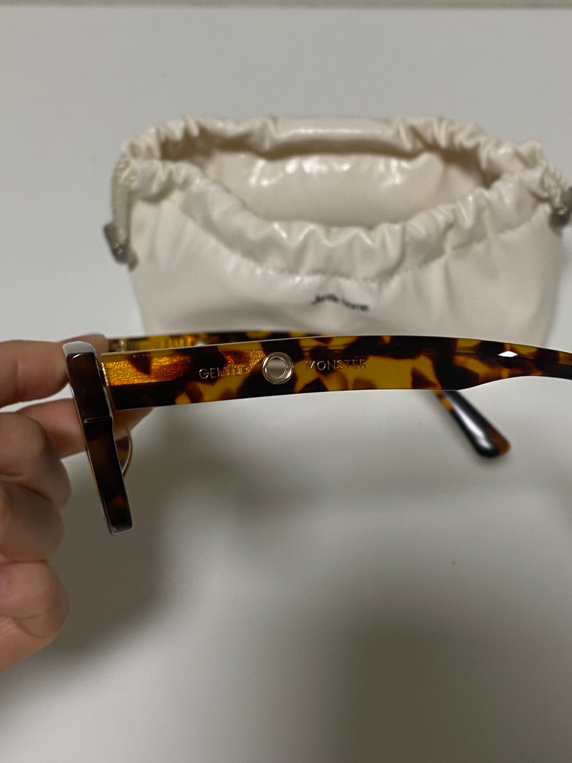 젠틀몬스터 선글라스 1996 제니 상품이미지3