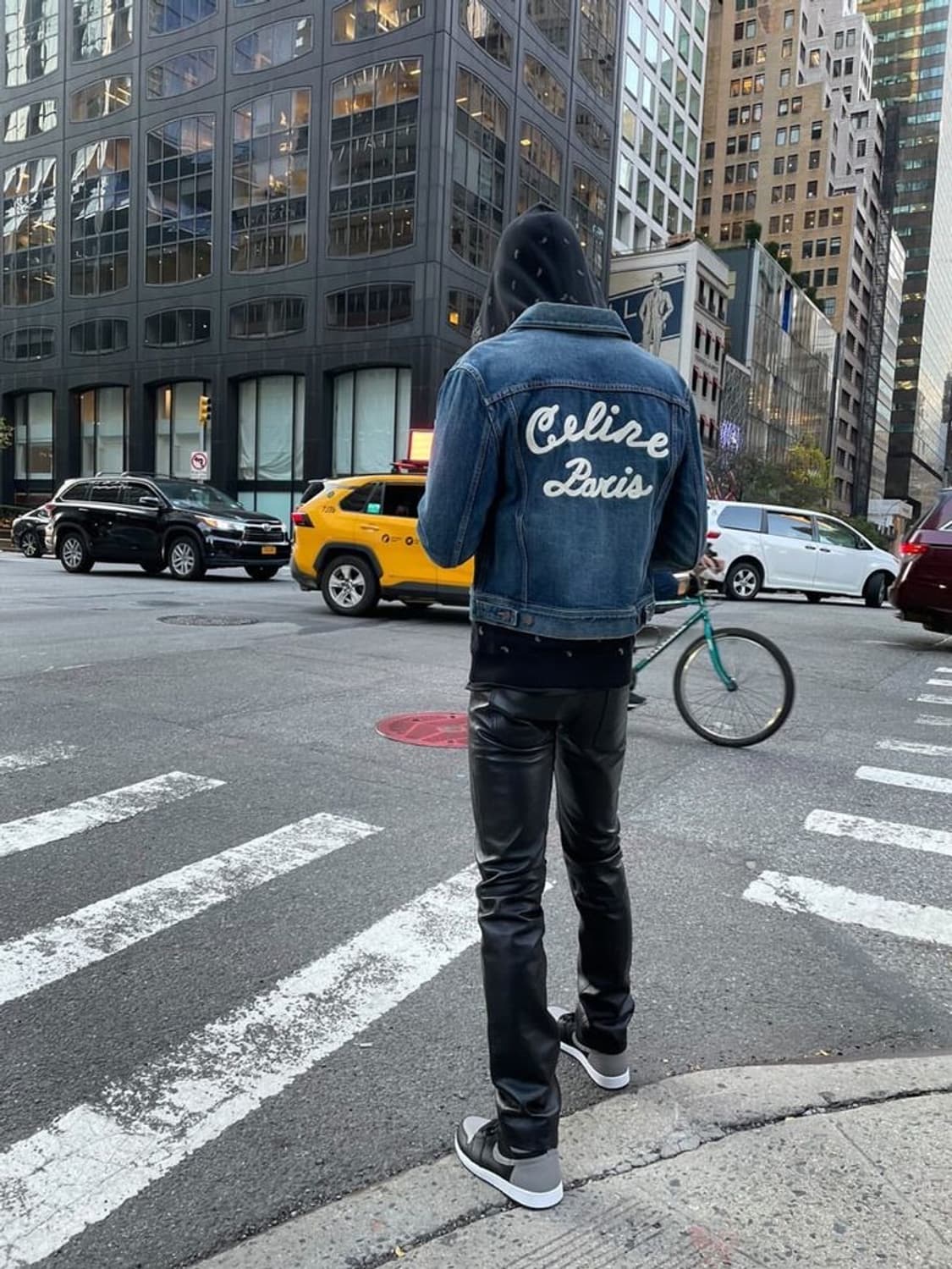 [NCT 정우님 착용] 셀린느 20AW 백로고 데님 자켓 상품이미지2