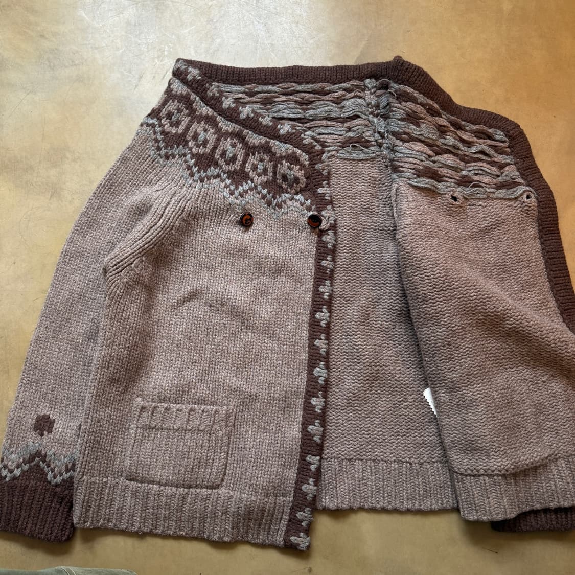 2010 사스콰치 패브릭스 에스닉 헤비울 핸드니트 케이프 가디건 상품이미지5