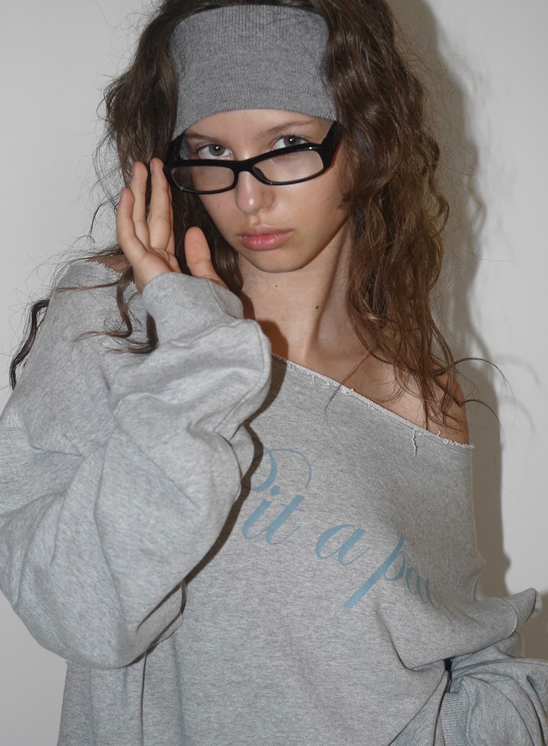 블랙업 키피니 보트넥 프린팅 그레이 상품이미지2