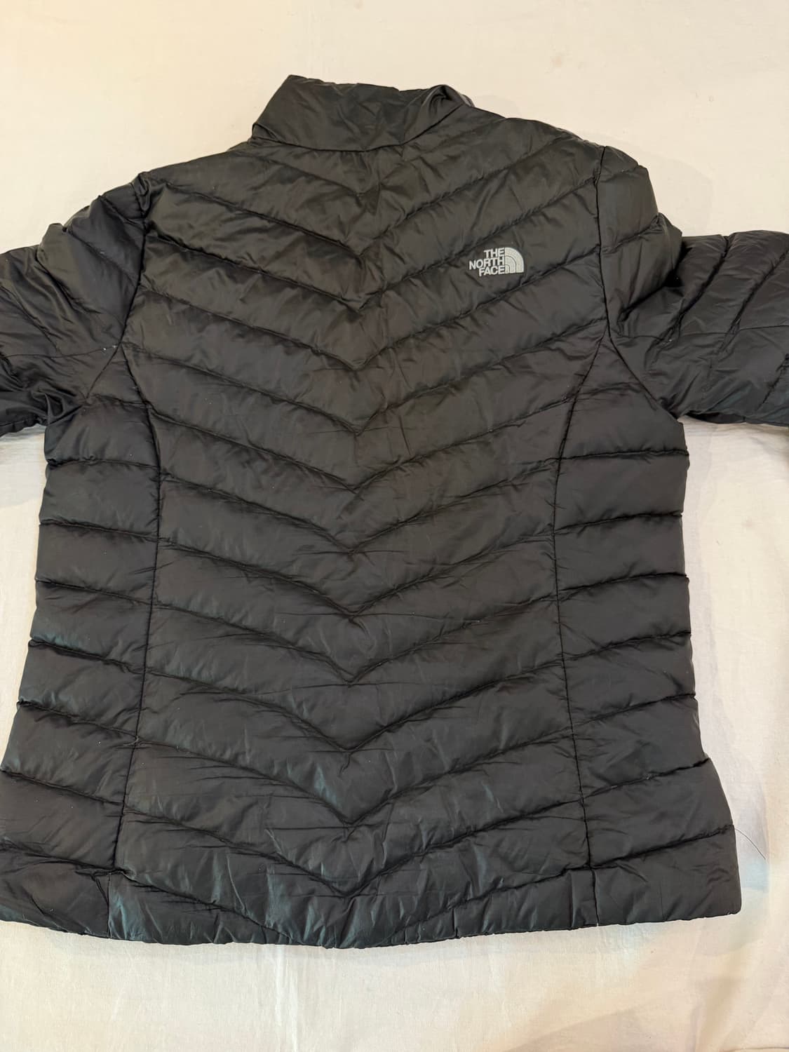 노스페이스 해외판 800필 다운 경량패딩 블랙 상품이미지4
