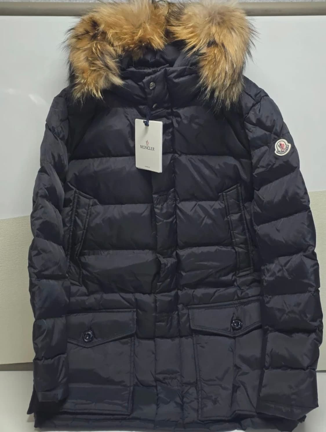 몽클레어 클루니 블랙 패딩 상품이미지1