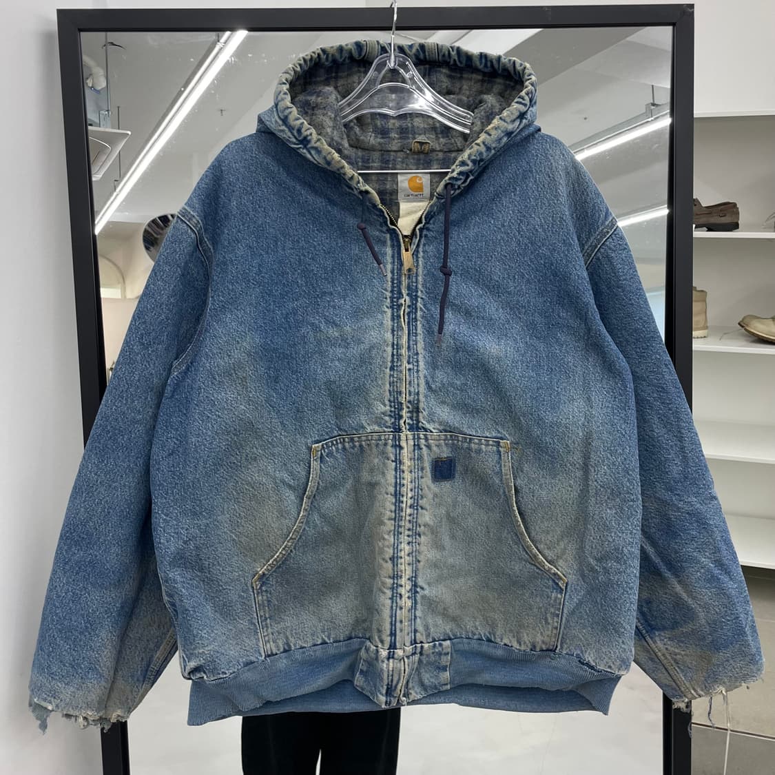 칼하트 OG J39 dst 디스트레스드 데님 액티브 워크자켓  상품이미지3