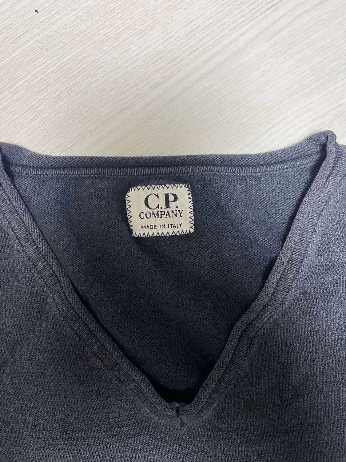 C.P. Company V-neck knit 상품이미지3
