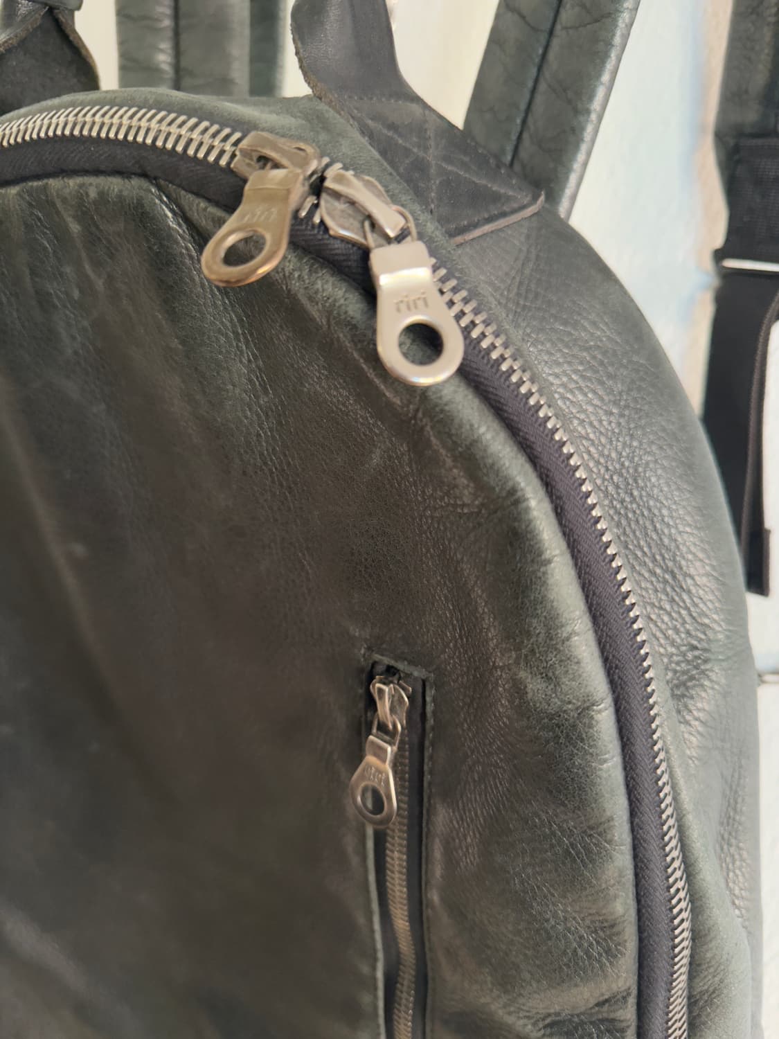 killspencer 아티저널 레더 riri지퍼 백팩 상품이미지4