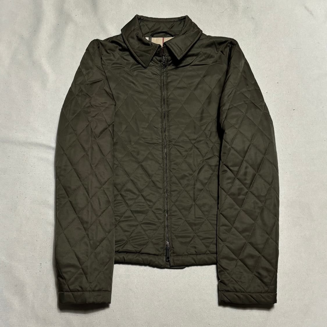 XS 버버리 여성용 카키 퀄팅 자켓 상품이미지2