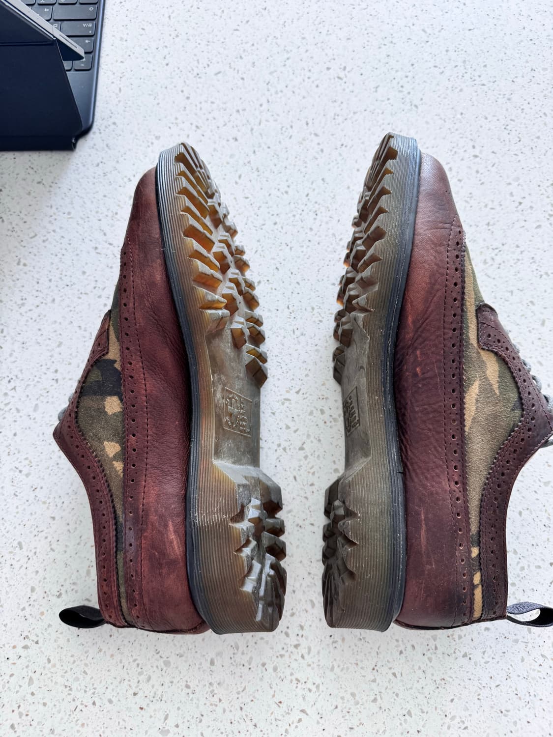 닥터마틴 카모 브라운 윙팁 uk9 280 상품이미지3