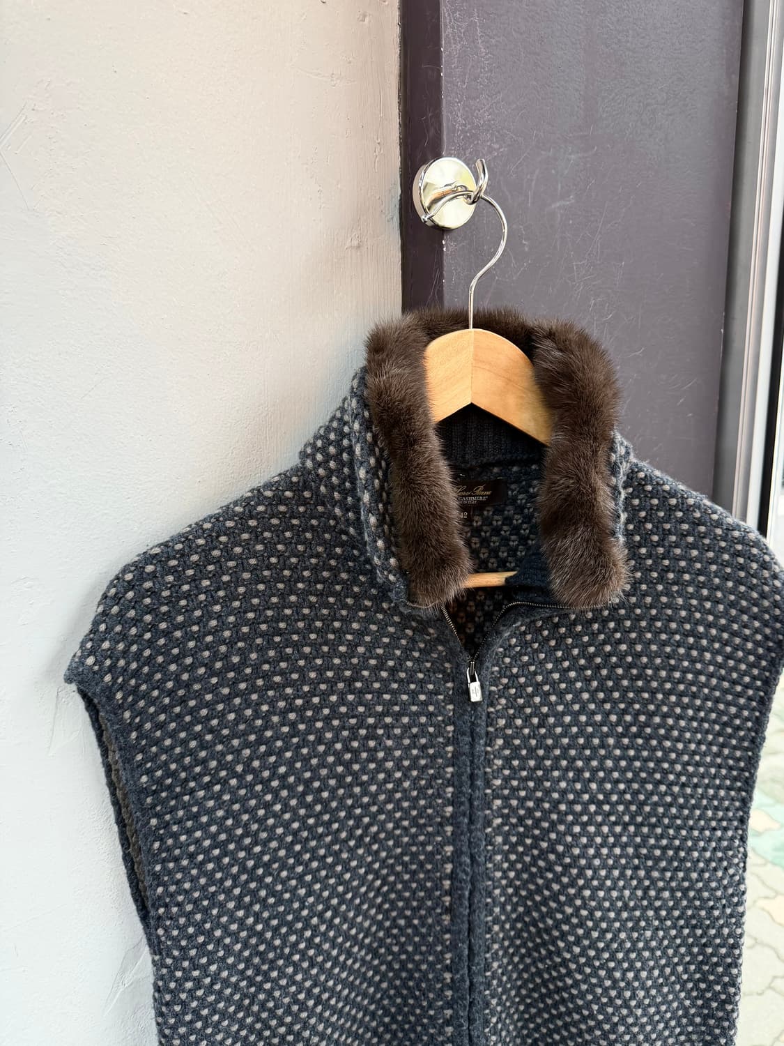 42/ 로로피아나 밍크 베이비캐시미어 베스트 집업 상품이미지3