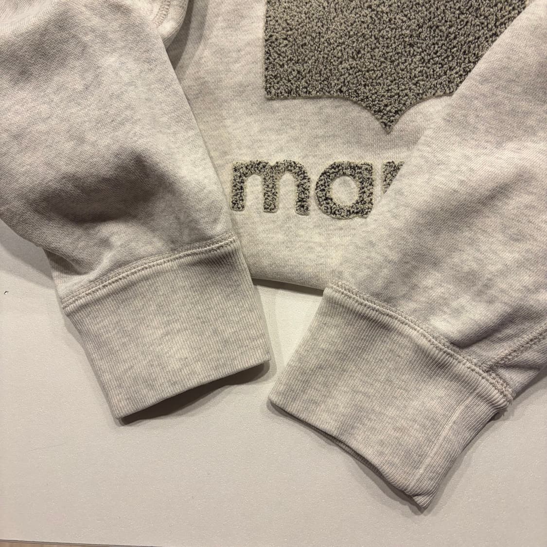 [38] 이자벨마랑 뽀글이 로고 후드티 오트밀 그레이 C379 상품이미지6