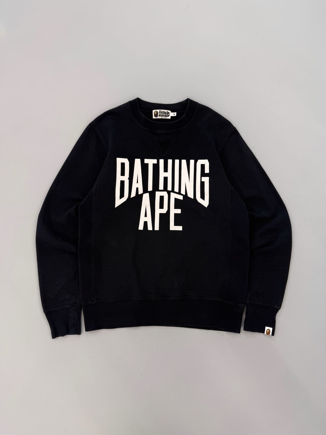 베이프 스펠 빅로고 블랙 스웻셔츠 상품이미지1